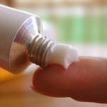 الحكمة من استخدام المراهم والكريمات العلاجية 