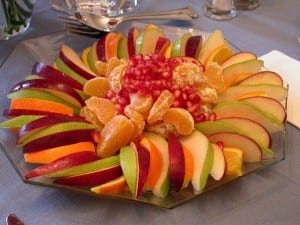 تصورنا لطبق شهي من الفاكهة يجعلنا اكثر رغبة في تناوله 