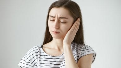 علاج انسداد الأذن بسبب الزكام